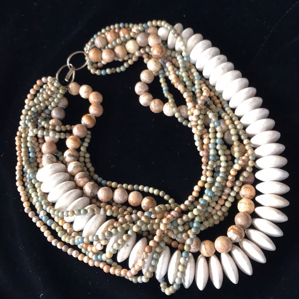 Vintage NEIMAN-MARCUS stone necklace- STUNNING